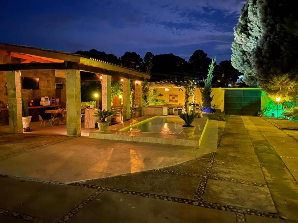 Campos House Hotell Campos do Jordão Exteriör bild